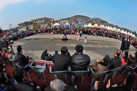 Samcheok Jeongwol Daeboreum Festival
